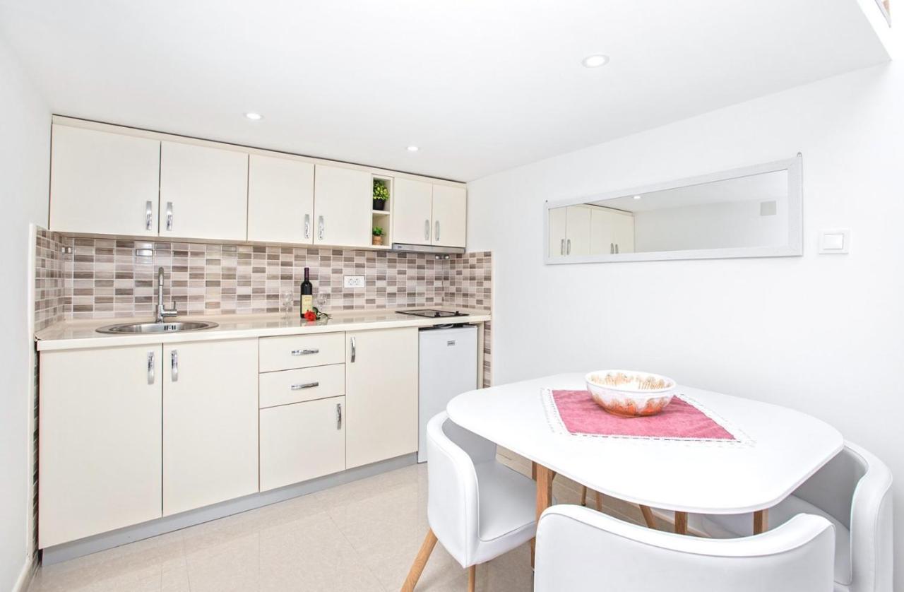 קוטור Apartmani Vasilije מראה חיצוני תמונה